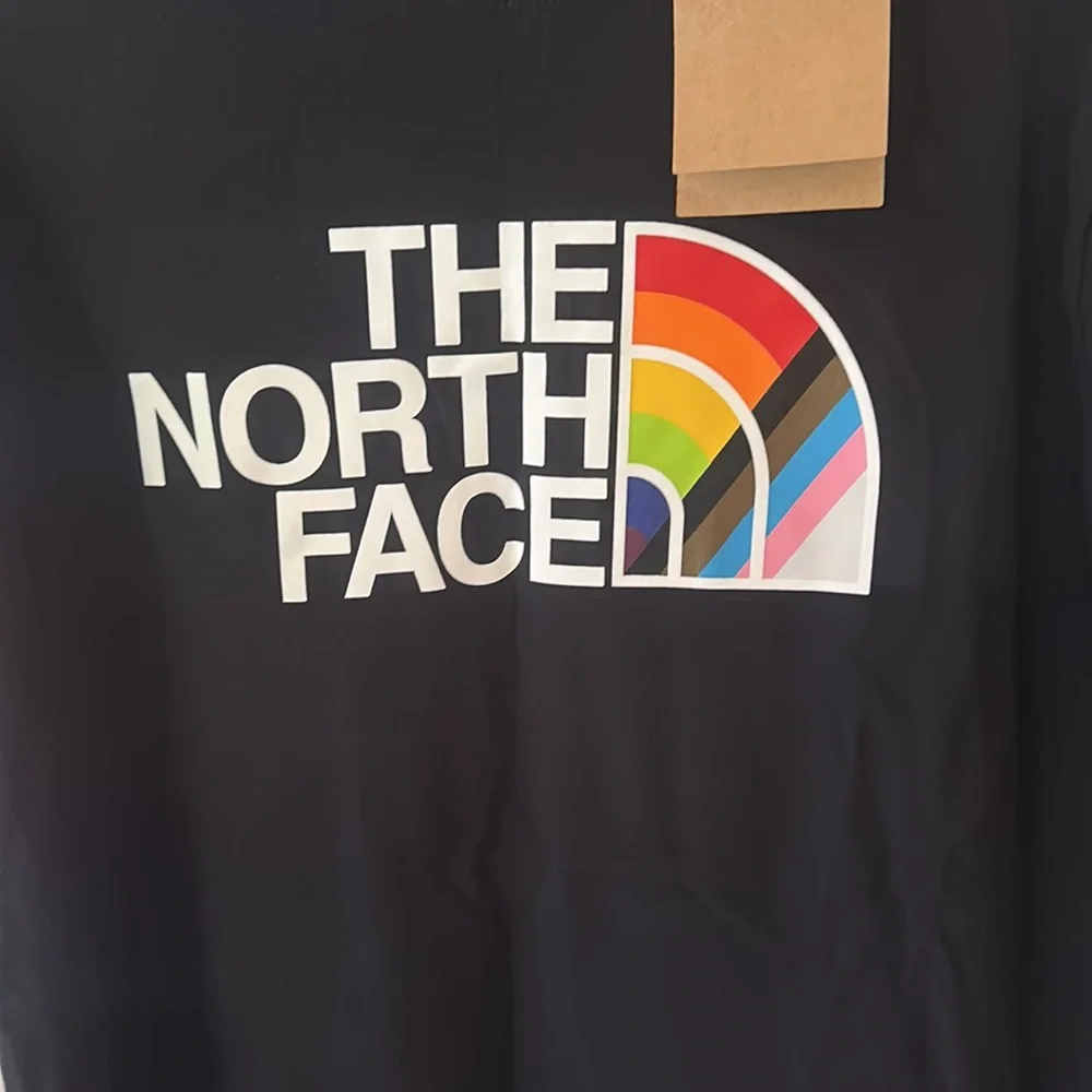 THE NORTH FACE MEN’S LIMITED EDITION SHORT SLEEVE PRIDE TEE: BLACK: NWT: SZ M